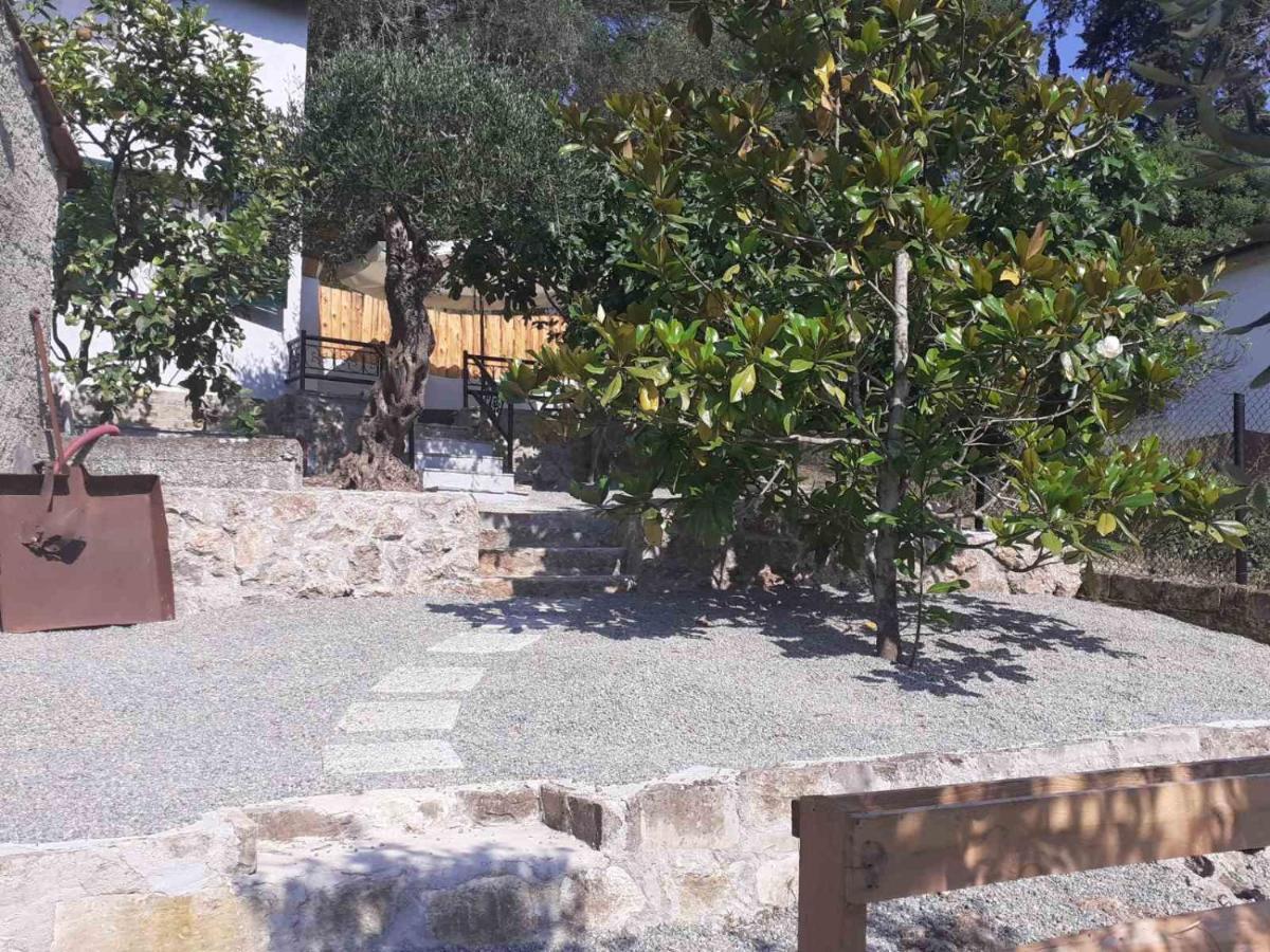 White Manolia Cottage Κάτω Κορακιάνα Εξωτερικό φωτογραφία